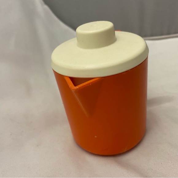 1987 Fisher Price Fun With Food Orange Pitcher with Lid Vintage Play Kitchen - Picture 6 of 11